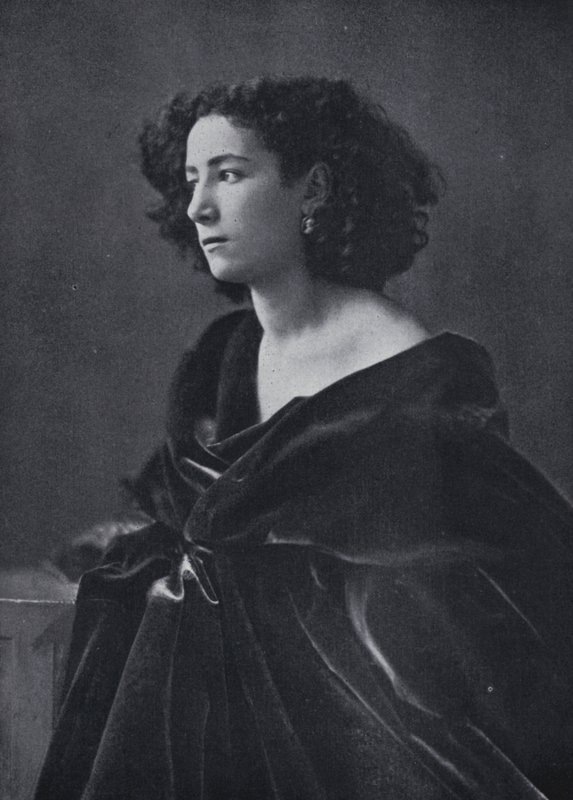 La actriz Sarah Bernhardt de Nadar