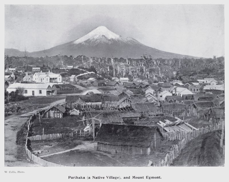 Nueva Plymouth, Nueva Zelanda: Parihaka, un pueblo nativo, y el Monte Egmont de New Zealand Photographer