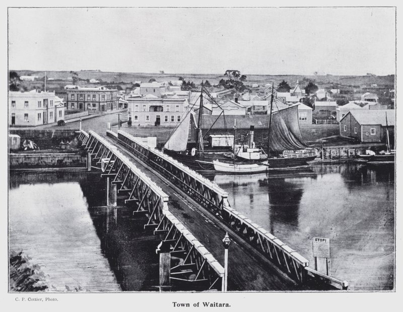 New Plymouth, Nueva Zelanda: Ciudad de Waitara (foto en blanco y negro) de New Zealand Photographer
