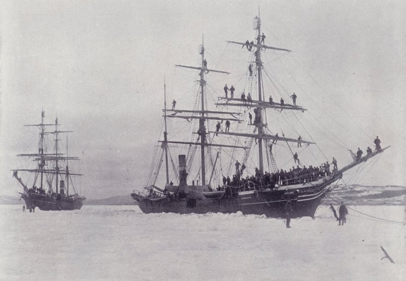 Canadá: Barcos de Caza de Focas en el Hielo de Photographer Canadian