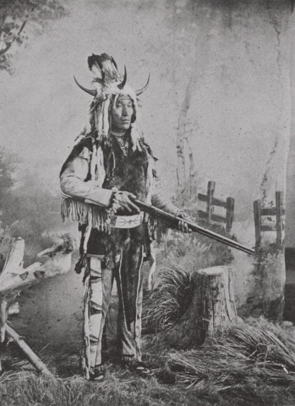 Indio Pedregoso en Traje de Guerra de Photographer Canadian