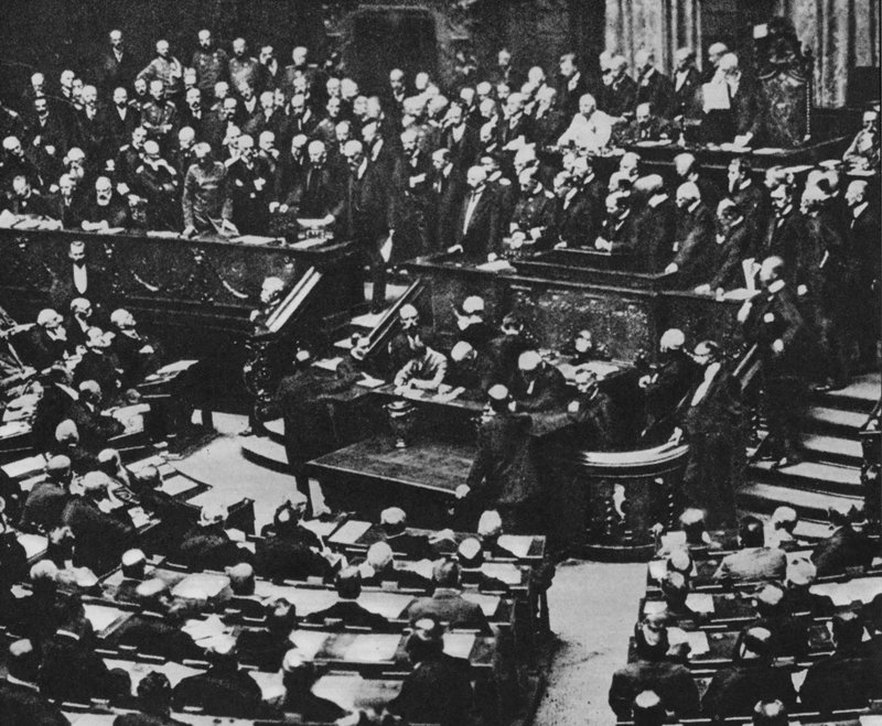 Declaración de guerra de Alemania a Francia, 3 de agosto de 1914, en el Reichstag de Photographer German