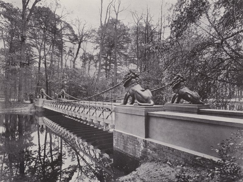 En el Tiergarten, Puente de los Leones de Photographer German