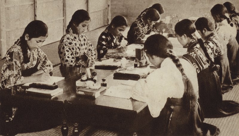 Escolares japoneses en clase de Photographer Japanese