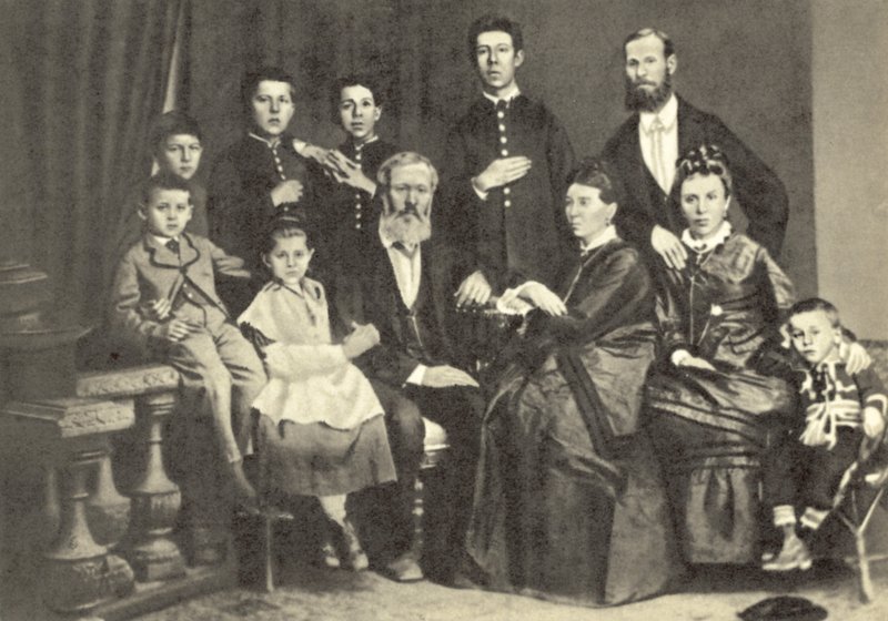 Anton Chéjov y su familia, Taganrog, Rusia de Russian Photographer