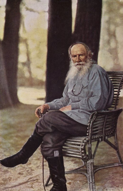 Leo Tolstoy (1828-1910), novelista, cuentista y dramaturgo ruso de Russian Photographer