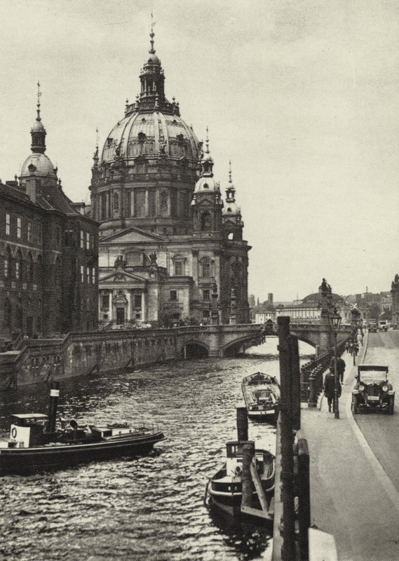 Berlín: Catedral de Sasha Stone