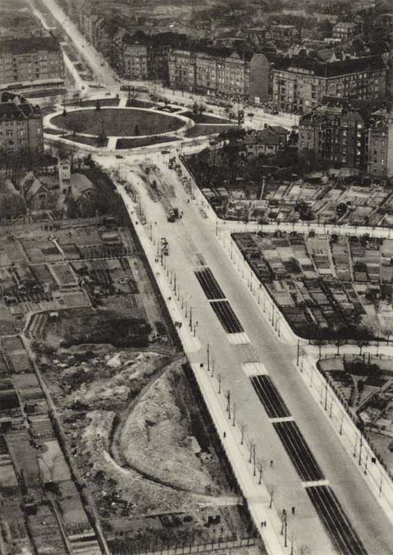 Berlín: Reichsstrasse, Reichskanzlerplatz de Sasha Stone