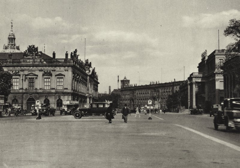 Berlín: Arsenal y Palacio del Príncipe Heredero de Sasha Stone