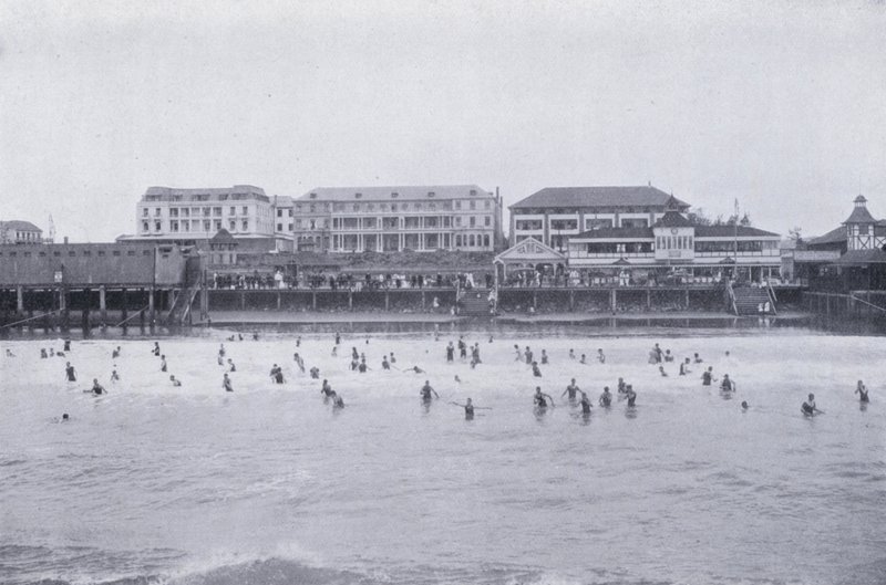 Playa del Océano, Durban (foto en b/n) de South African Photographer
