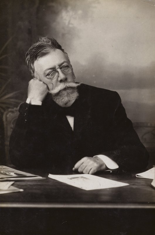 Ángel Guimerá (1845-1924), dramaturgo español (foto b/n) de Spanish Photographer