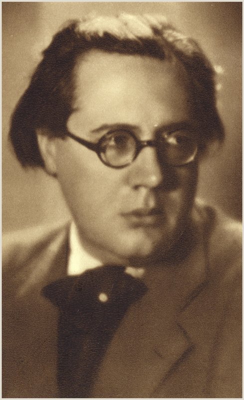 Retrato de Andrés Segovia (foto en blanco y negro) de Spanish Photographer