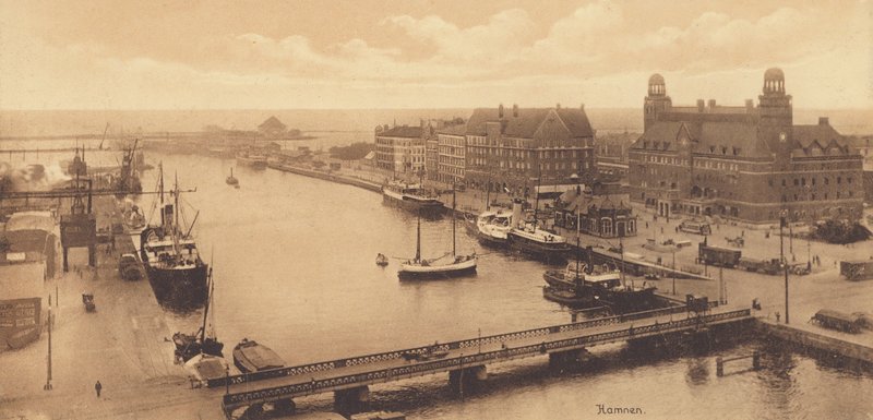 Malmo: Puerto (foto b/n) de Swedish Photographer