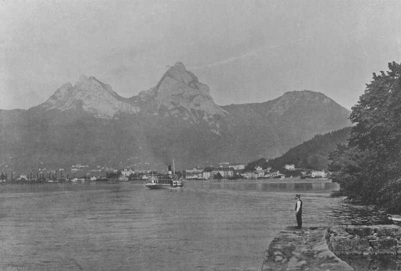Brunnen y los Mythen, Lago de los Cuatro Cantones de Swiss Photographer