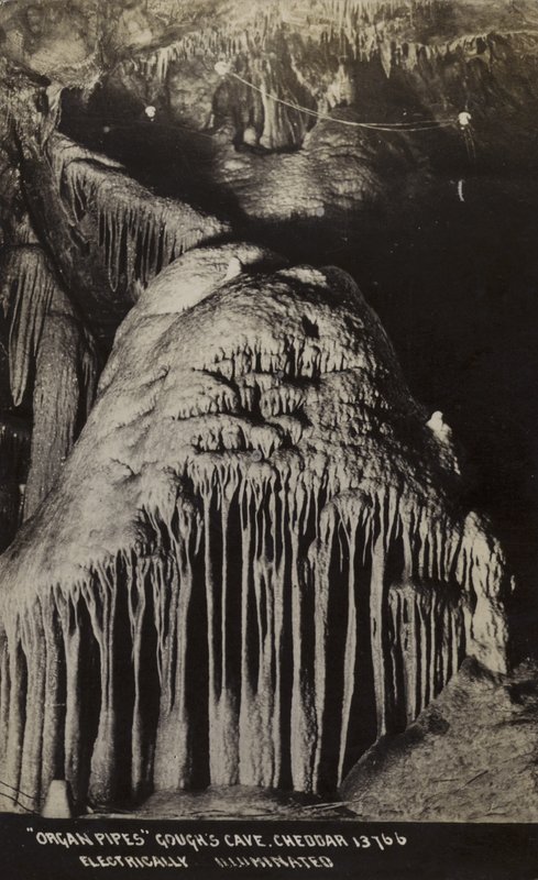 Tuberías de órgano, Cueva de Gough, Cheddar (foto en b/n) de Unbekannt