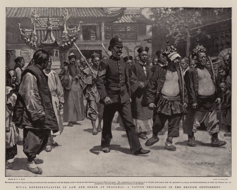 Representantes rivales de la ley y el orden en Shanghái, una procesión nativa en el asentamiento británico de William T. Maud