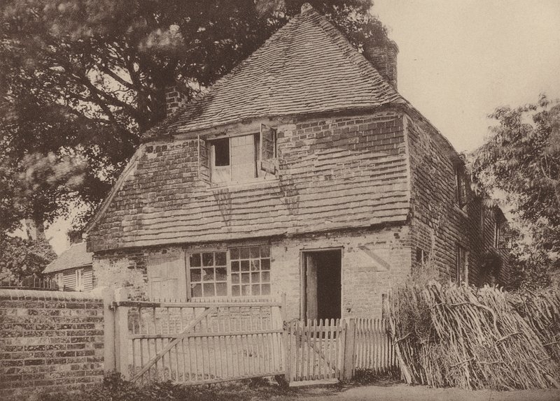Cottage at Corner of Churchyard, Hellingley, Sussex (foto en blanco y negro) de William Galsworthy Davie