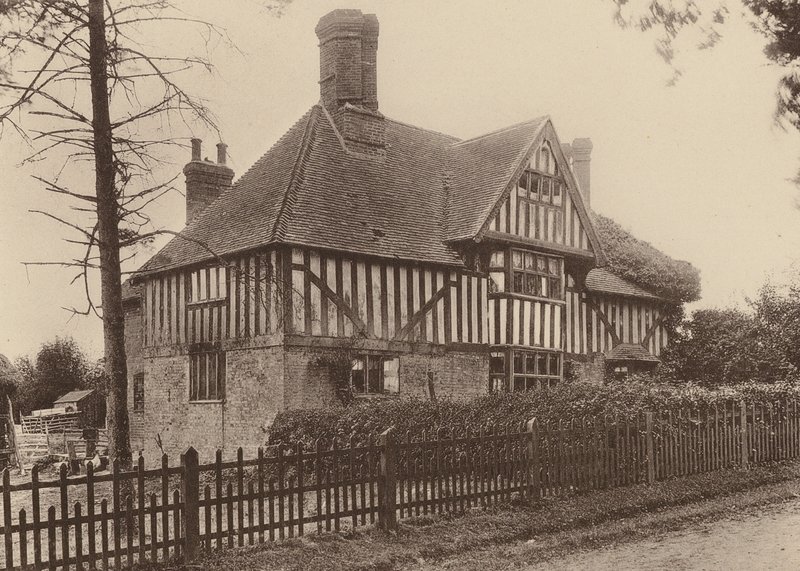 Yew-Tree Farm, cerca de Beckley y Northiam, Sussex (foto en blanco y negro) de William Galsworthy Davie