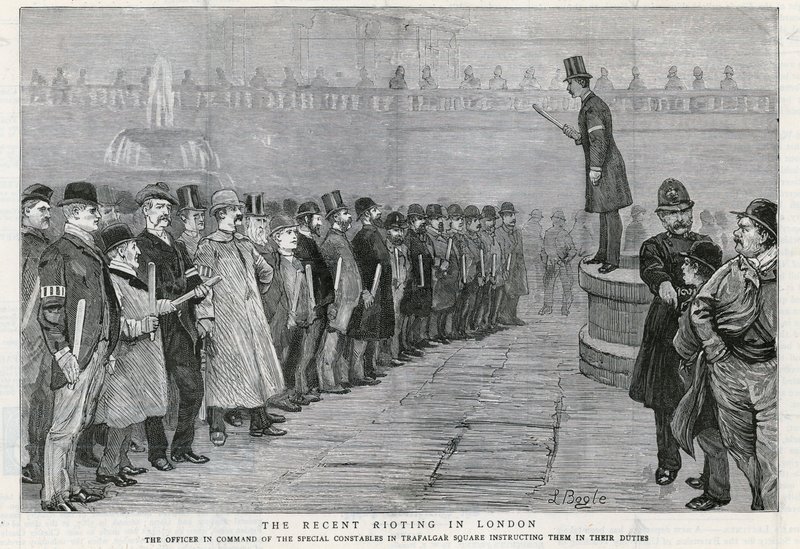 Los recientes disturbios en Londres de William Lockhart Bogle