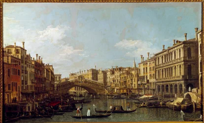 El Gran Canal y el Puente de Rialto en Venecia