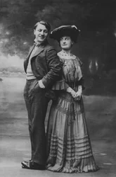 Sacha Guitry y Charlotte Lyses