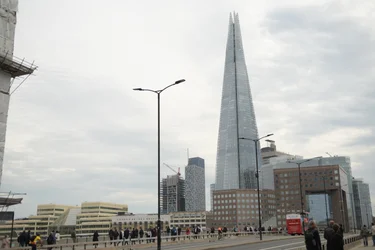 El Puente de Londres sobre el río Támesis, en el corazón de Londres
