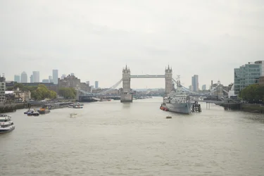 El Puente de Londres sobre el río Támesis, en el corazón de Londres