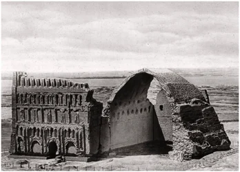 El Taq-i Kisra desde el aire, Ctesifonte, Irak, 1925