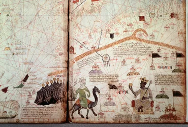 El estrecho de Gibraltar y el norte de África señalados con las banderas de los moros; a la derecha, el rey de Malí Kanga Moussa (Kankou Moussa, o Kankan Moussa o Mansa Moussa), mostrando el Globo de Oro. Detalle del Atlas catalán (mapa catalán)