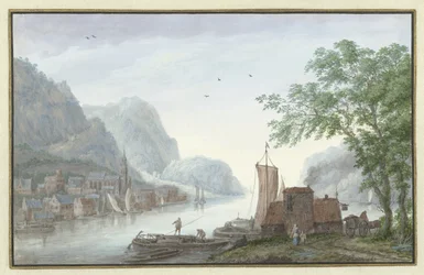 Paisaje montañoso con vista a un pueblo junto a un río