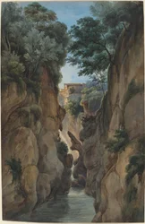Vista de una cascada a través de un barranco