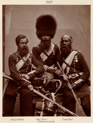 Hughes & Mullins según Cundall & Howlett - Héroes de la guerra de Crimea - Joseph Numa, John Potter y James Deal de los Coldstream Guards