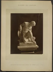 [«El gladiador moribundo», de Julien, Museo del Louvre]
