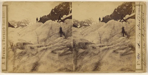 Mar de Hielo: bandera izada por la emperatriz