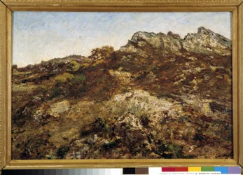 Paisaje de colinas (el macizo de Garlaban en Provenza)