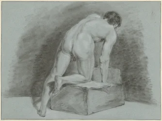 Hombre desnudo, encorvado, visto desde atrás