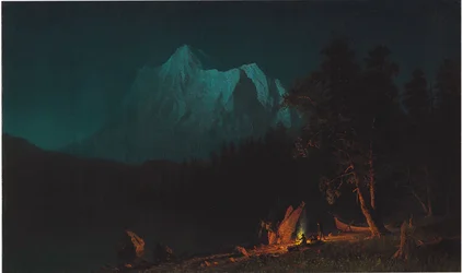 Paisaje montañoso a la luz de la luna