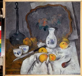 Naturaleza muerta con una jarra y una pipa (Composición con también manzanas sobre paño de cocina, cuchillo y bandeja) - Naturaleza muerta con una jarra y una pipa - Obra de Alexander Vasilyevich Shevchenko (1883-1948), óleo sobre cartón