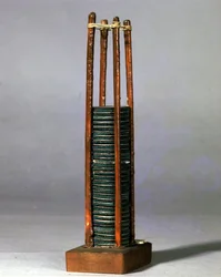 La pila de Alessandro Volta. Museo de Ciencia y Tecnología, Milán