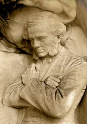 (detalle)
