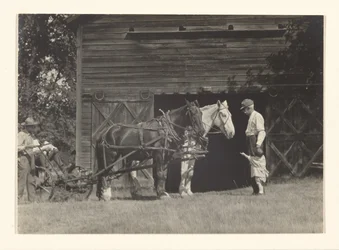 [Yvonne Boursault, Fred Varnum y dos hombres no identificados, Lake George]