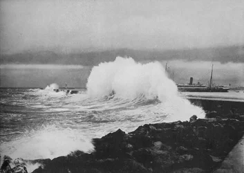 Rompeolas, Colombo, durante el monzón S.-O., c1890 1910