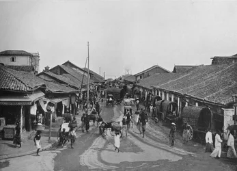 Escena típica de la calle en barrios nativos, Colombo, c1890, 1910