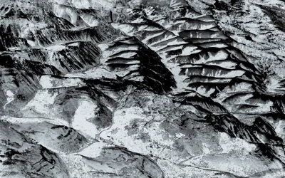 Sobre Nevada, 2018 (fotografía pintada a mano)