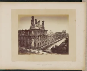 Palacio de las Tullerías incendiado. Vista general.