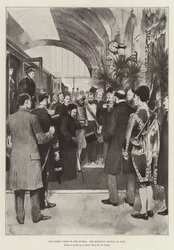 La visita de la Reina a la Riviera, la llegada de Su Majestad a Niza