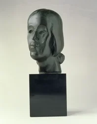 Cabeza de una mujer