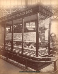 Exposición de la American Watch Co., edificio principal, Exposición Internacional del Centenario, Filadelfia, 1876