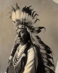 Jefe Joseph Washington, Nez Perce, Distrito de Columbia, abril de 1900 (foto en blanco y negro)