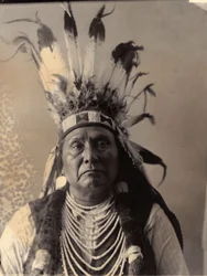 Jefe Joseph Washington, Nez Perce, Distrito de Columbia, abril de 1900 (foto en blanco y negro)